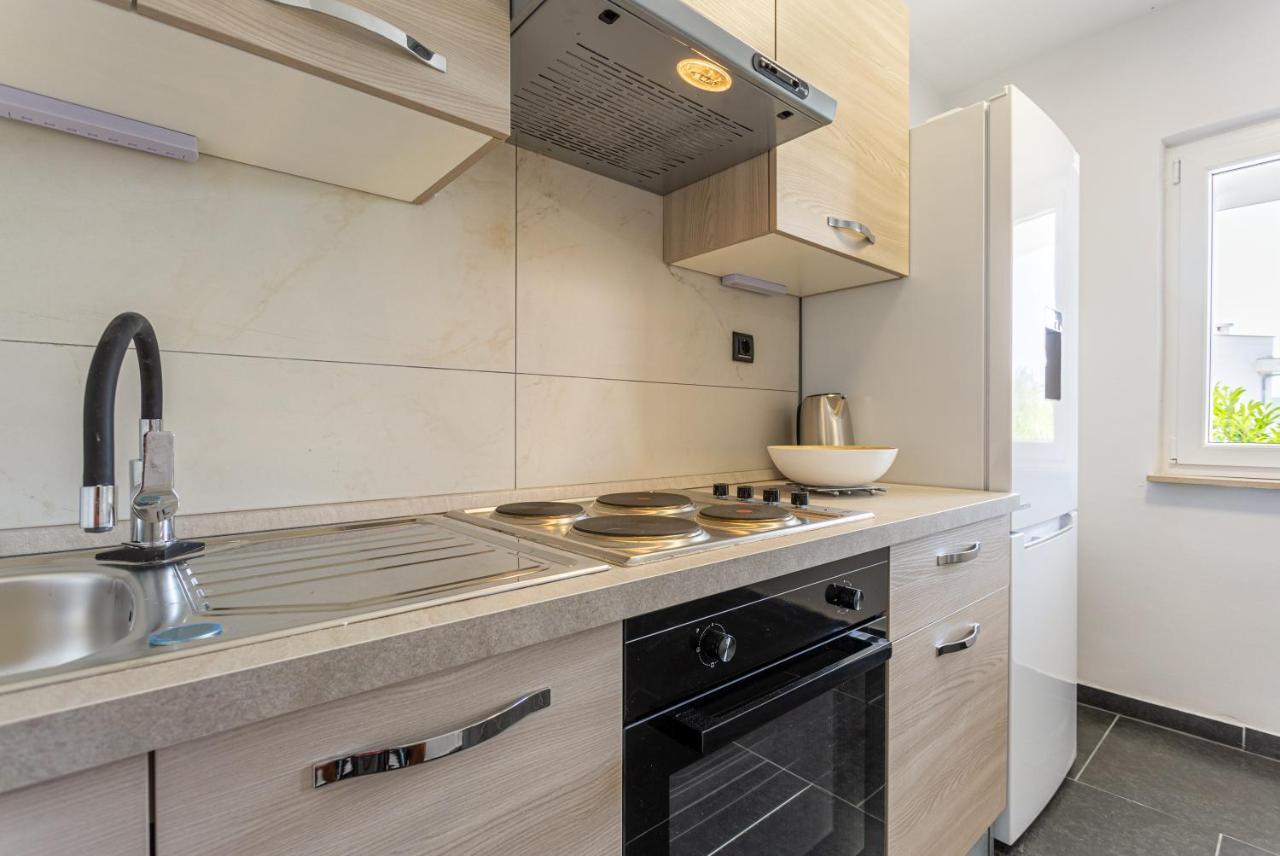 Smiljana Apartments Klimno Ngoại thất bức ảnh